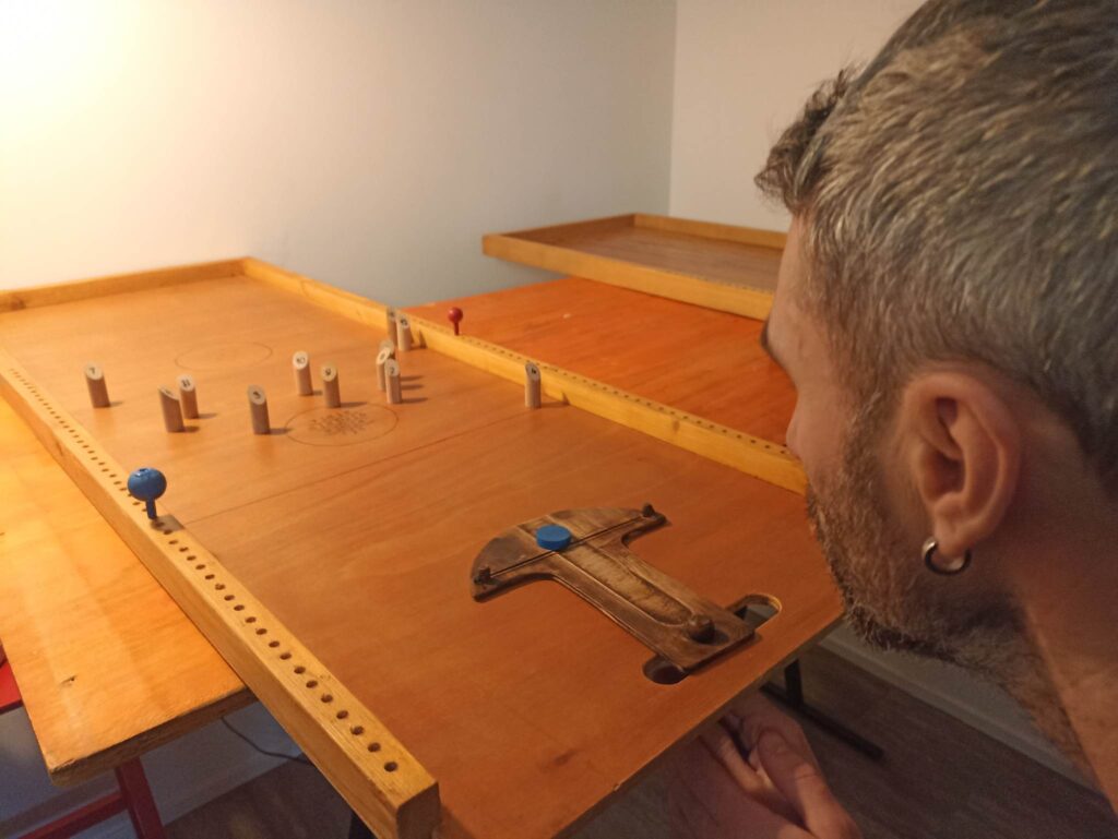 Billard finlandais, jeux en bois animation dirigée, Pichenette et compagnie